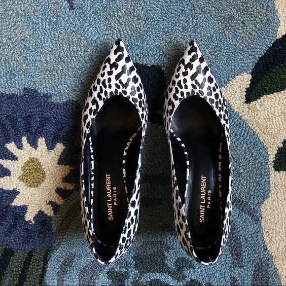 SAINT LAURENT Kitten Heel Pumps - Picture 2 of 7